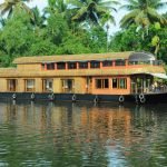 4 bedroom Houseboat