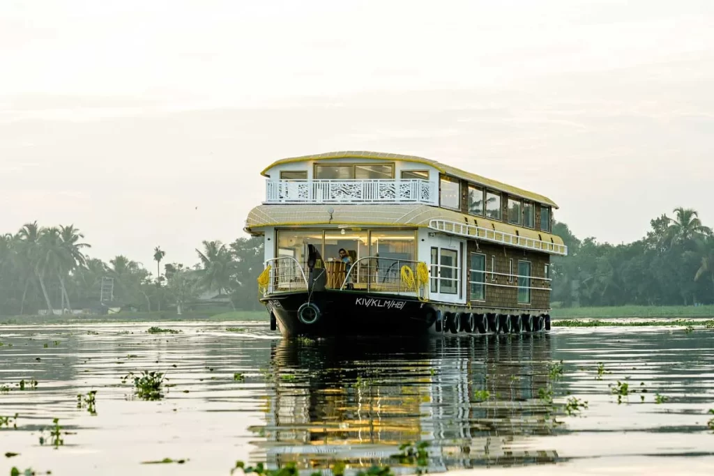 Ultra Luxury Houseboats in Alleppey